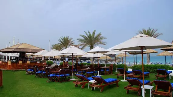 Dubai Marine Beach Resort & Spa | Dubai - Dubai