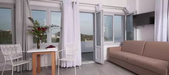 Central Pyrgos Hotel | Ege Adaları - Santorini