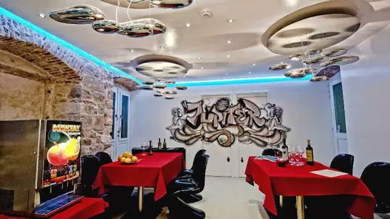 Jupiter Luxury Hotel | Split-Dalmaçya - Split - Split Eski Kent Bölgesi