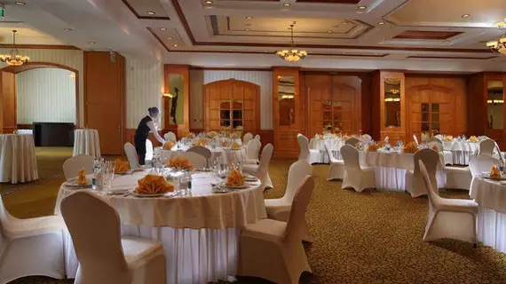 Carlton Palace Hotel  | Dubai - Deira