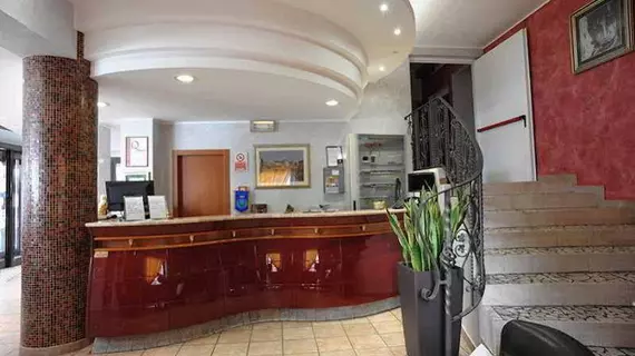 Hotel Piccolo Mondo | Abruzzo - Pescara (il) - Montesilvano