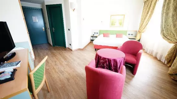 Rege Hotel | Lombardy - Milano (ve civarı) - San Donato Milanese