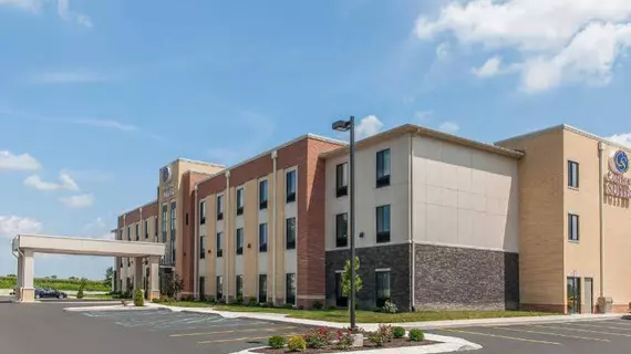 COMFORT SUITES RENSSELAER | Indiana - Rensselaer