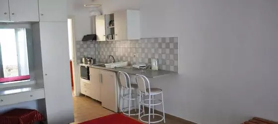 Koskinas Apartments | İyon Adaları - Korfu - Acharavi