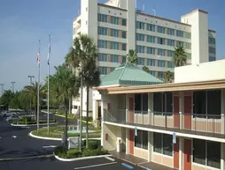 Ramada Kissimmee Gateway | Florida