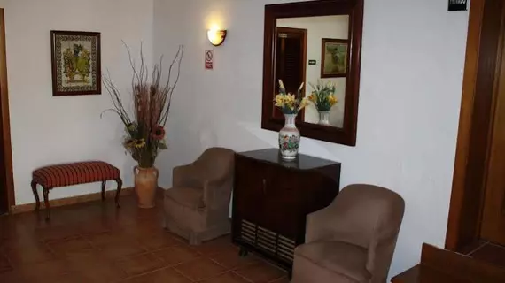 Hostal Pinar | Balearic Adaları - Mayorka Adası - Palma de Mallorca