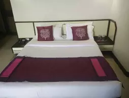 Strand Hotel | Maharaştra - Raigad - Bombay (ve civarı) - Bombay - Kolaba