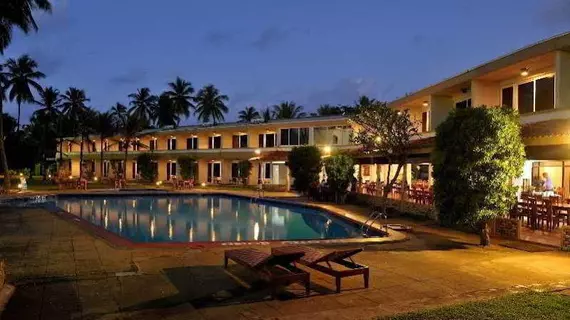 Palm Village Hotel | Gampaha Bölgesi - Uswetakeiyawa