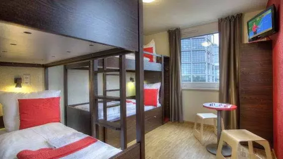 MEININGER Hotel Berlin Hauptbahnhof | Berlin (ve civarı) - Berlin - Mitte