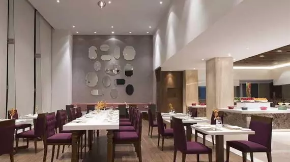 Four Points by Sheraton Bengaluru Whitefield | Karnataka - Bengaluru (ve civarı) - Bengaluru - Whitefield