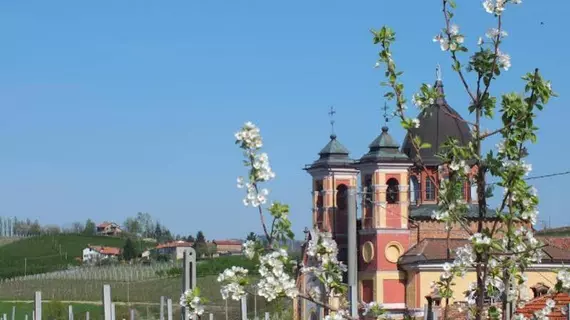 Enolocanda Del Tufo | Piedmont - Cuneo (il) - Dogliani