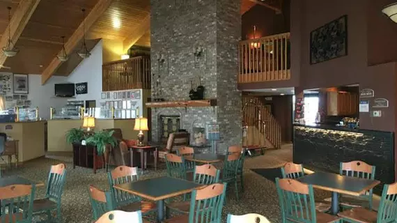 Best Western Derby Inn | Wisconsin - Rhinelander (ve civarı) - Eagle River