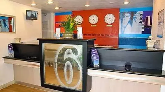 Motel 6 San Diego - Hotel Circle | Kaliforniya - San Diego County - San Diego - Mission Valley