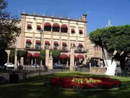 Virrey De Mendoza | Michoacan - Morelia (ve civarı) - Morelia - Tarihi Kent Merkezi