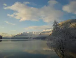 First Raftevold | Sogn og Fjordane (kontluk) - Hornindal