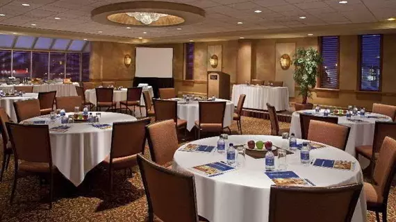 Travelodge Hotel and Conference Centre Regina | Saskatchewan - Regina