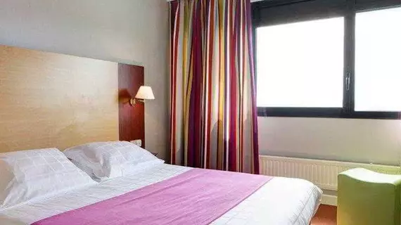 Ibis Styles Clermont Ferrand Gare | Auvergne-Rhone-Alpes - Puy-de-Dome (bölge) - Clermont-Ferrand