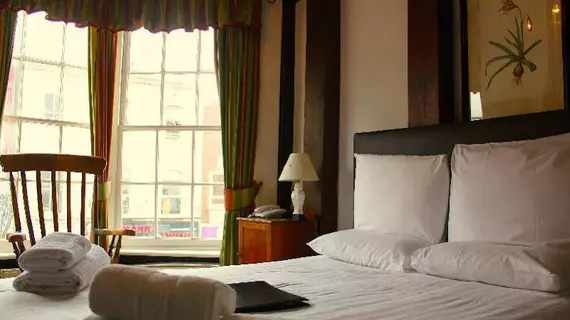 Brook Red Lion Hotel | Essex (kontluk) - Colchester