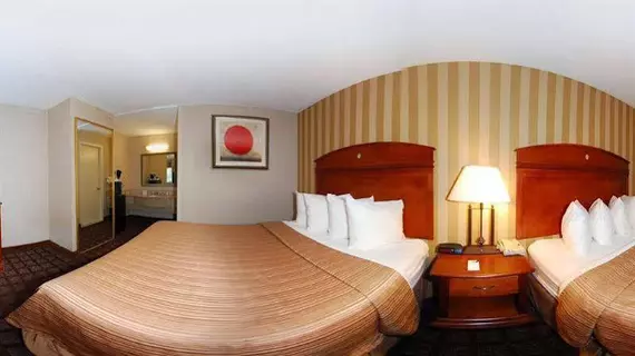 Quality Inn & Suites Northampton | Massachusetts - Springfield (ve civarı) - Northampton