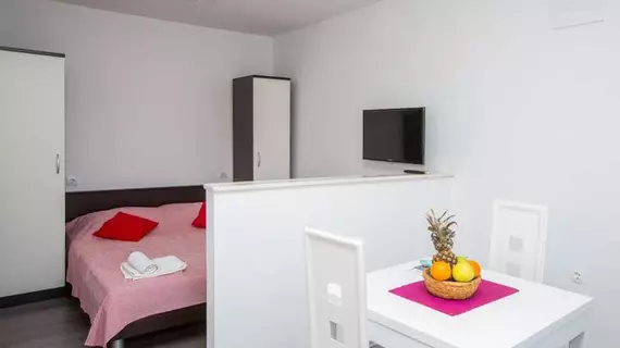 Apartments Villa Roza | Dubrovnik-Neretva - Dubrovnik (ve civarı) - Dubrovnik - Prijevor