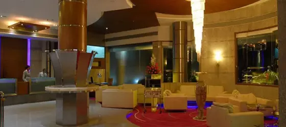 Peninsula Grand Hotel | Maharaştra - Raigad - Bombay (ve civarı) - Bombay - Merkez Banliyöleri