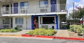 Motel 6 Austin Central - North | Teksas - Austin (ve civarı) - Austin