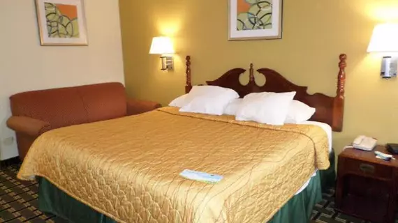 Days Inn Kent - Akron | Ohio - Summit İlçesi - Akron (ve civarı) - Kent