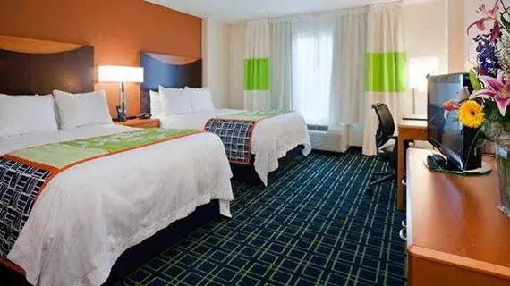 Fairfield Inn Suites Indianapolis Downtown | Indiana - Indianapolis (ve civarı) - Indianapolis - Indianapolis Merkezi