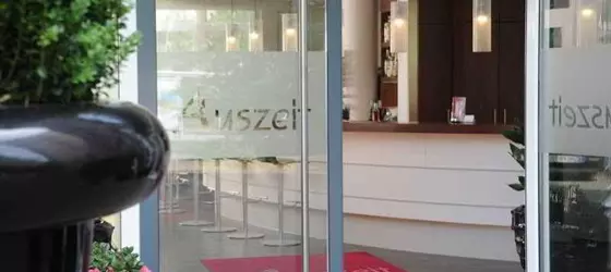 Auszeit Hotel Düsseldorf - Partner of SORAT Hotels | Kuzey Ren-Westfalia - Düsseldorf (ve civarı) - Düsseldorf