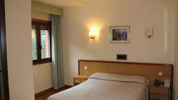 Hotel Villa De Canfranc | Aragon - Huesca - La Jacetania - Canfranc