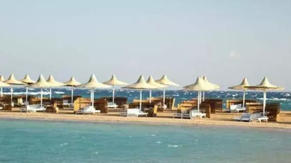 Hurghada Coral Beach Hotel | Kızıldeniz İli - Hurgada (ve civarı) - Hurgada - Village Road