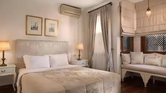 Hotel Sari Konak |  Istanbul  - Fatih - Sultanahmet