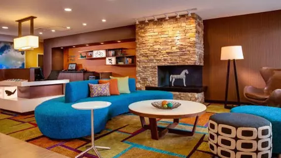 Fairfield Inn and 38 Suites Detroit Macomb | Michigan - Detroit (ve civarı) - Chesterfield