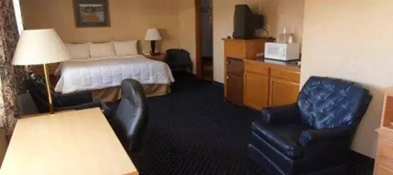 Econo Lodge Inn and Suites Central | Oregon - Medford (ve civarı) - Medford