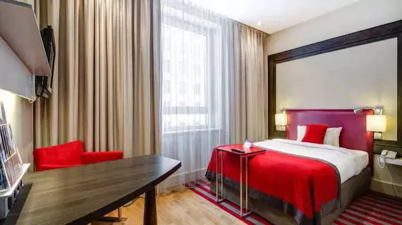 Mercure Warszawa Grand | Mazovya Voyvodalığı - Varşova (ve civarı) - Varşova Kent Merkezi - Srodmiescie