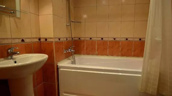 Hotel Vera | Leningrad Bölgesi - St. Petersburg (ve civarı) - St. Petersburg - Tsentralny