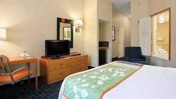 Fairfield Inn & Suites Akron South | Ohio - Summit İlçesi - Akron (ve civarı) - Uniontown - Green