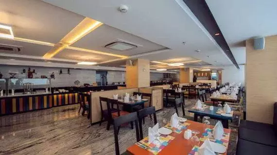 Effotel Hotel Indore | Madya Pradeş - Indore