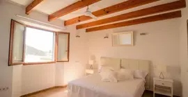 Embat Hostel | Balearic Adaları - Mayorka Adası - Pla de Mallorca