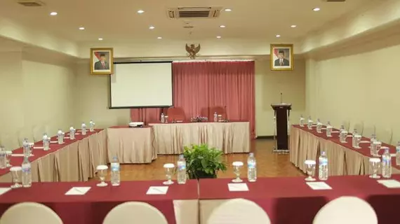 Weta International Hotel Surabaya | Doğu Cava - Surabaya