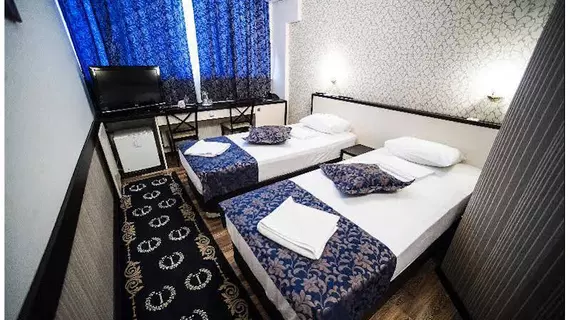 Iris Hotel | Kişinev