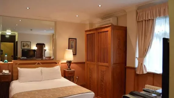 Holiday Villa Hotel | Londra (ve civarı) - City of Westminster - Bayswater