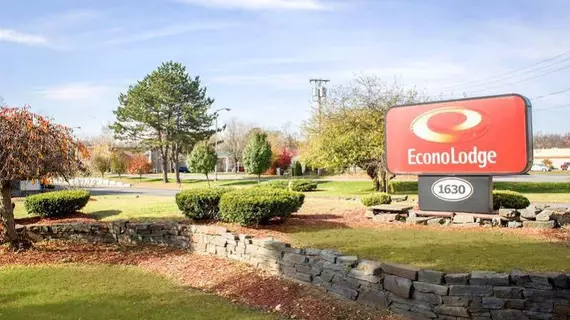 Econo Lodge Colonie Center Mall | New York - Albany (ve civarı) - Albany