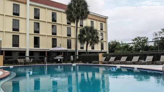 Comfort Inn & Suites Airport Clearwater | Florida - St. Petersburg - Clearwater (ve civarı) - Clearwater