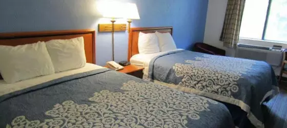 Days Inn Runnemede Philadelphia Area | New Jersey - Washington Township - Mount Laurel (ve civarı) - Runnemede