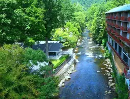 Baymont Inn and Suites - Gatlinburg On The River | Tennessee - Gatlinburg - Pigeon Forge (ve civarı) - Gatlinburg