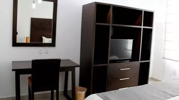 Hotel Suites Mexico Plaza Salamanca | Guanajuato - Salamanca