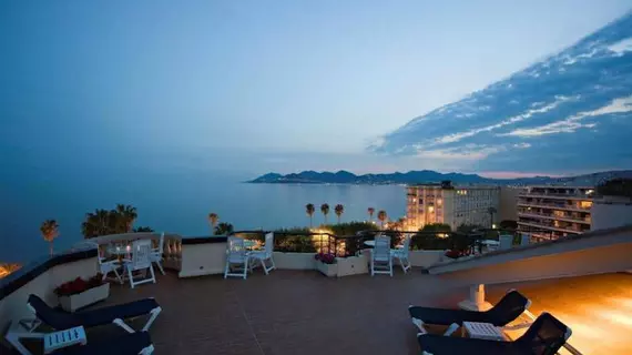 Hotel Belle Plage | Provence - Alpes - Cote d'Azur - Var - Cannes (ve civarı) - Cannes - Cannes Eski Kenti