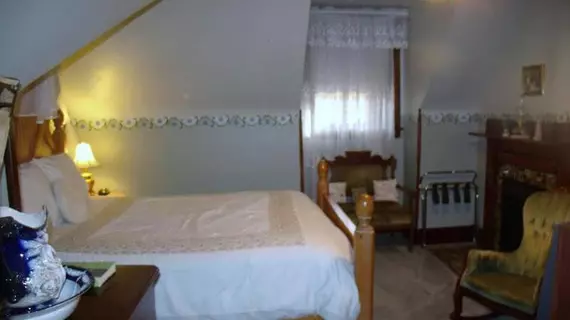 The Corner House Bed & Breakfast | Kentucky - Lexington (ve civarı) - Nicholasville