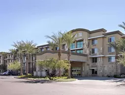 Holiday Inn and Suites Scottsdale North Airpark | Arizona - Phoenix (ve civarı) - Scottsdale - North Scottsdale